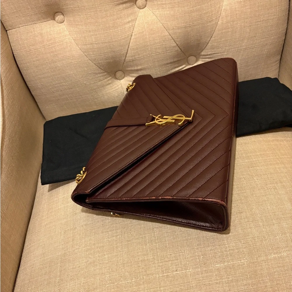 Yves Saint Laurent Wine Quilted Leather Shoulder Bag with Gold Chain - Picture 6 of 7